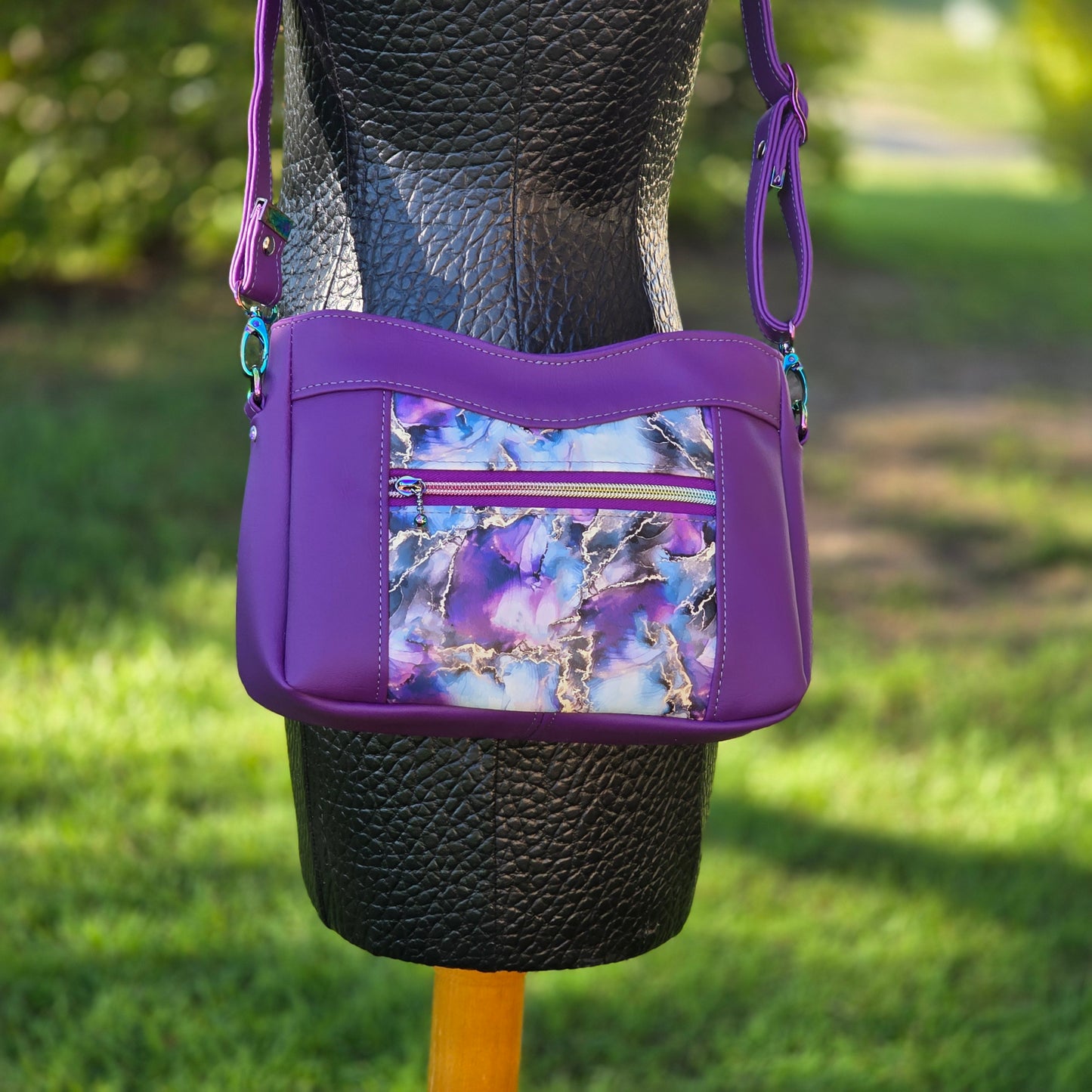 Eva Crossbody