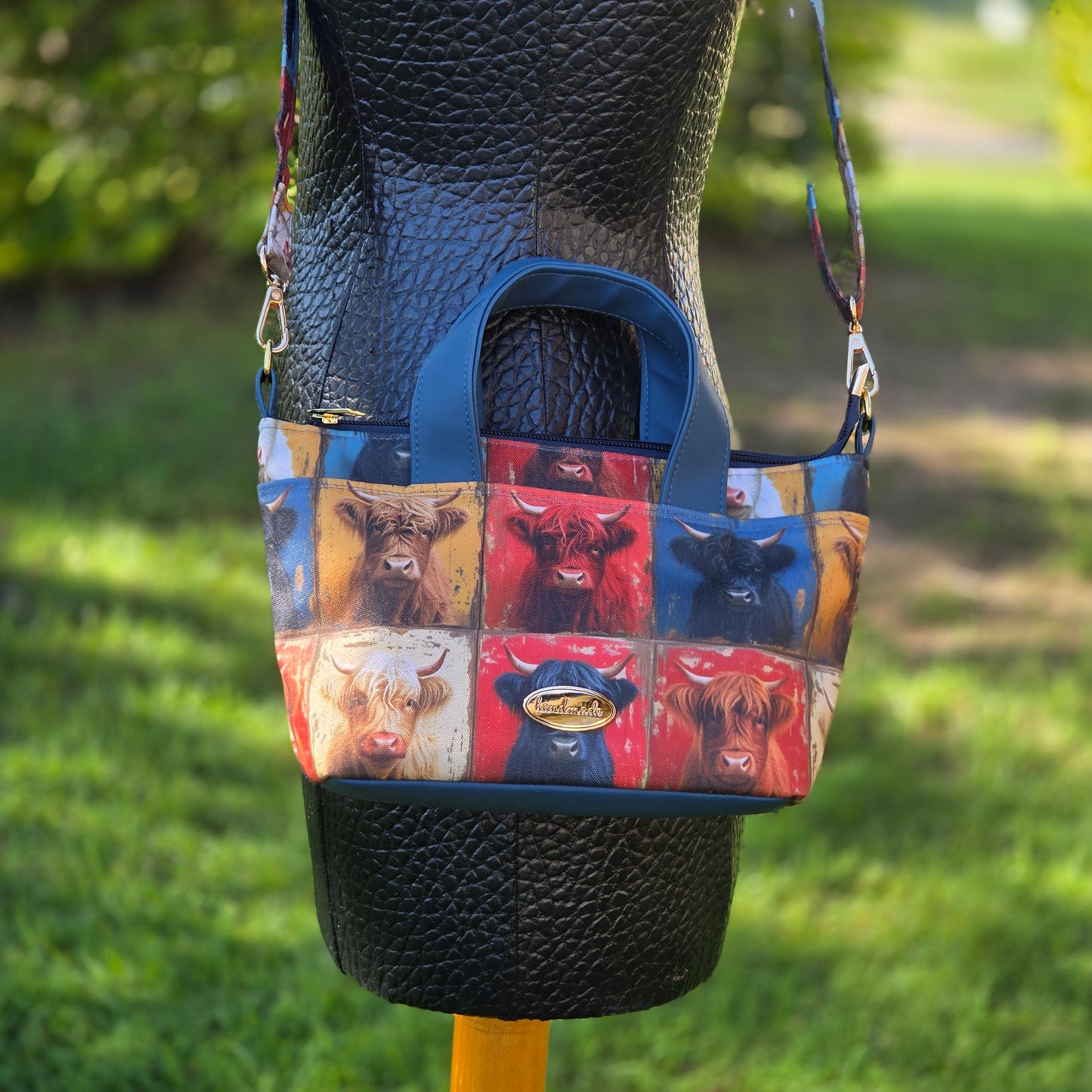 Highland Cow Totini Bag