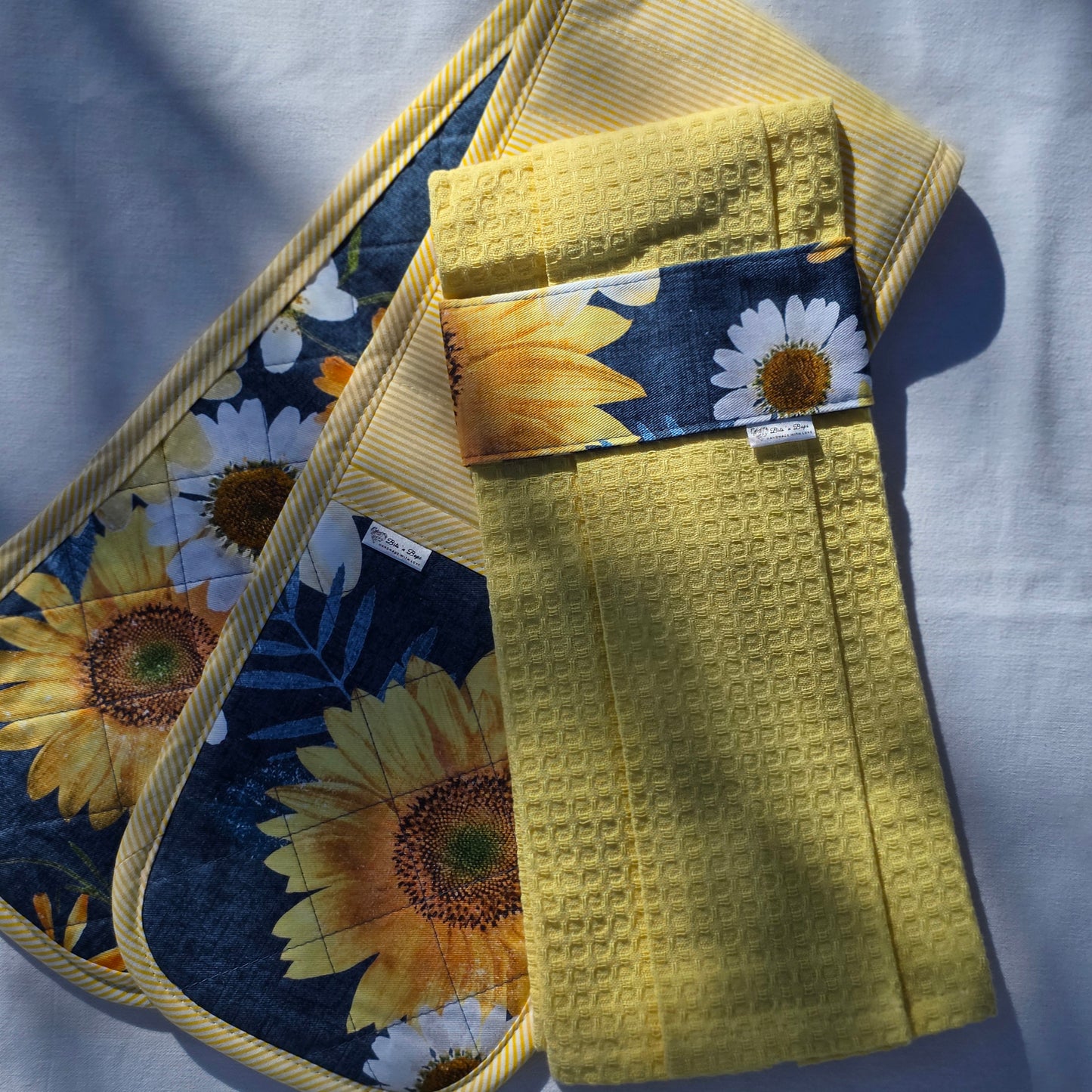 Ovenglove / Dishtowel Set - Denim Sunflowers