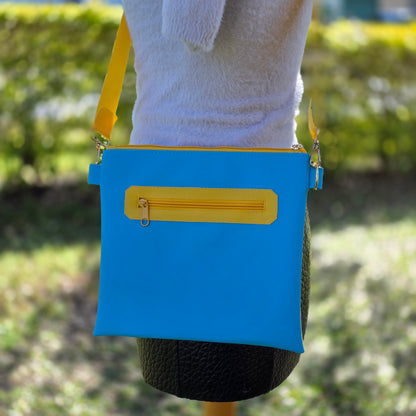 CARLINE Crossbody Bag