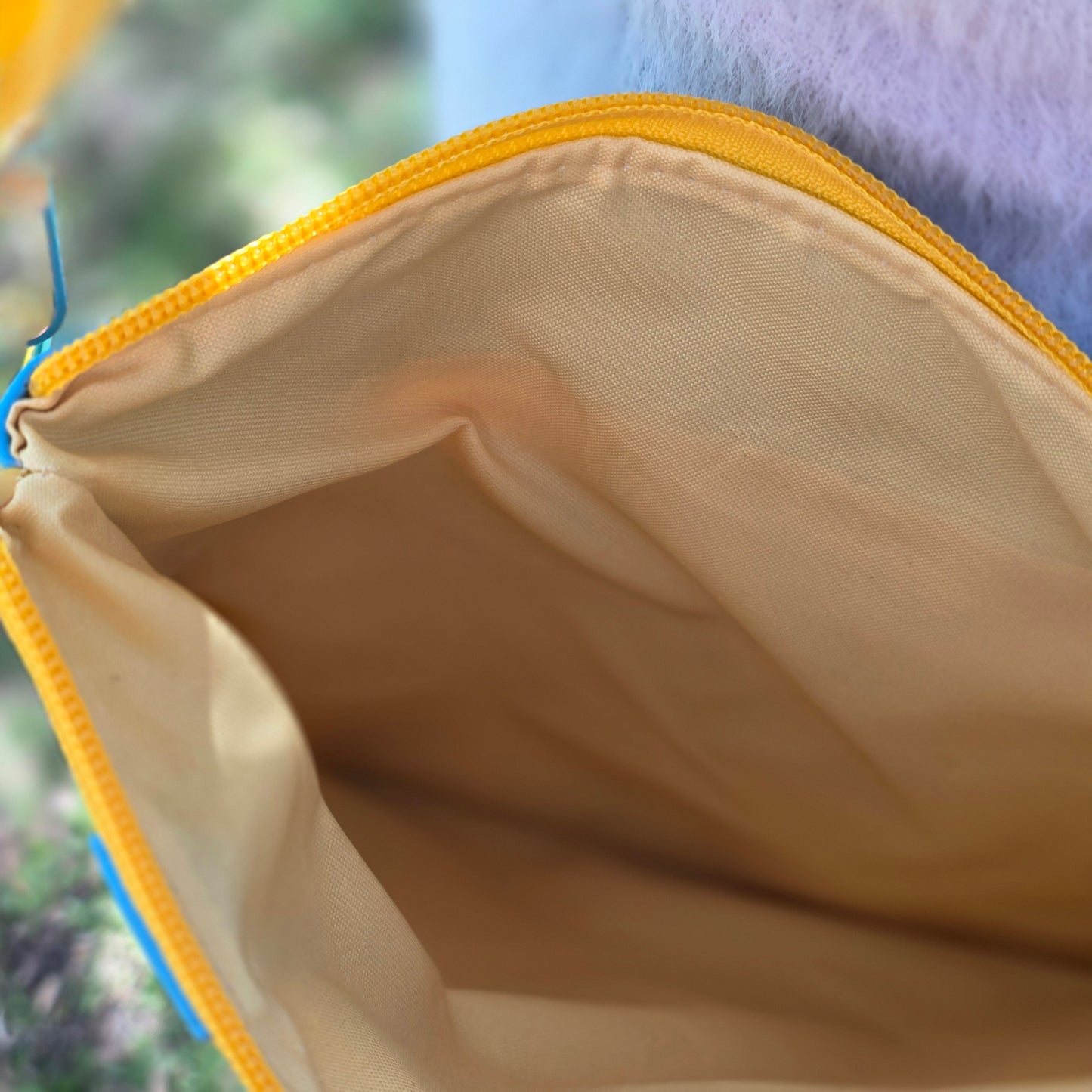 CARLINE Crossbody Bag